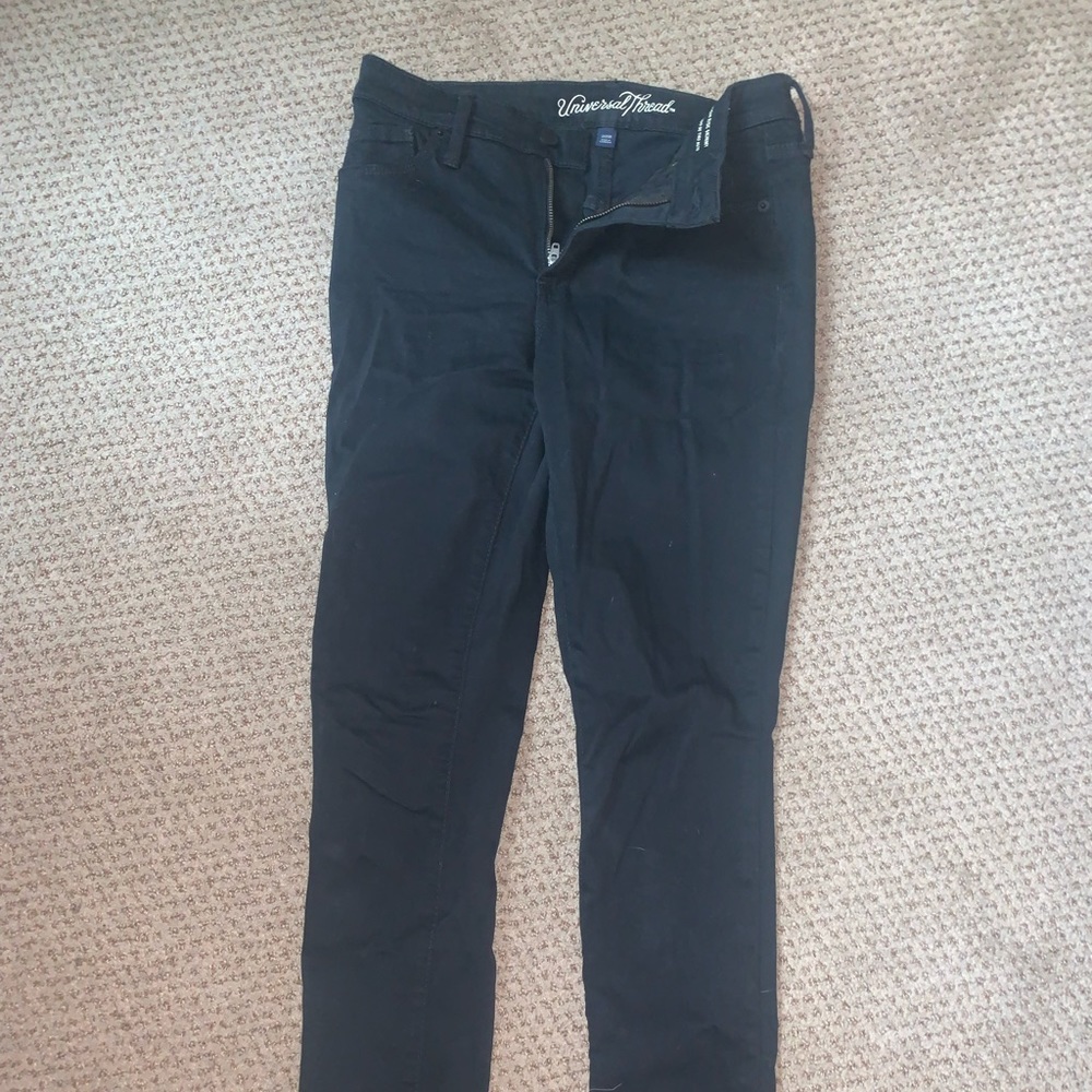 Black skinny jeans